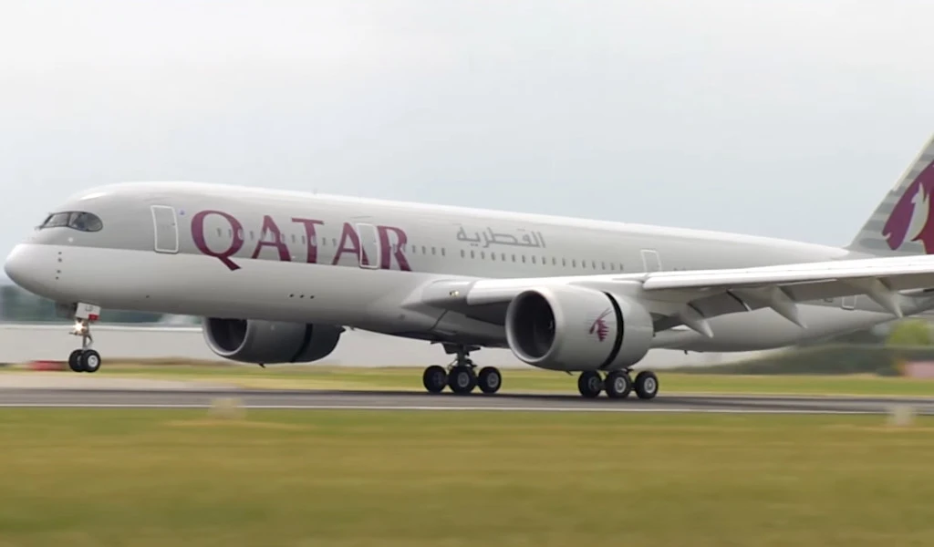 pesawat Qatar Airways